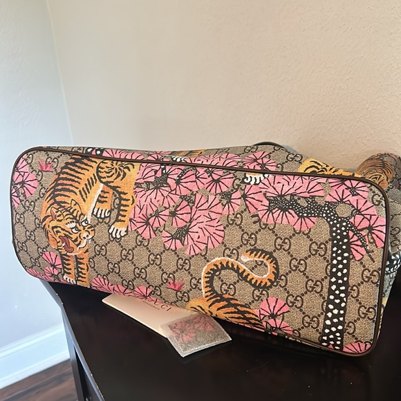 New authentic Gucci tote bag - Picture 7 of 12
